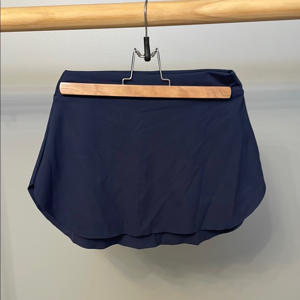 Daydance pull on dance skirt, size small